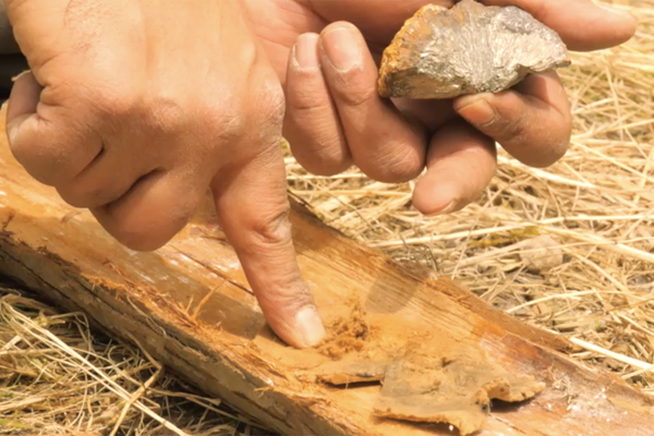 learn pre-history image  Fire starting using flint, Iron pyrites and fungus